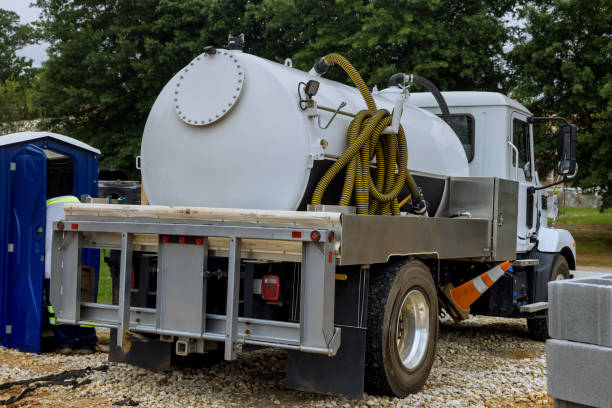 Portable Toilet Options We Offer in Leslie, MI