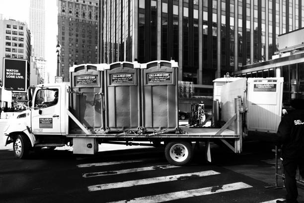 Portable sink rental in Leslie, MI